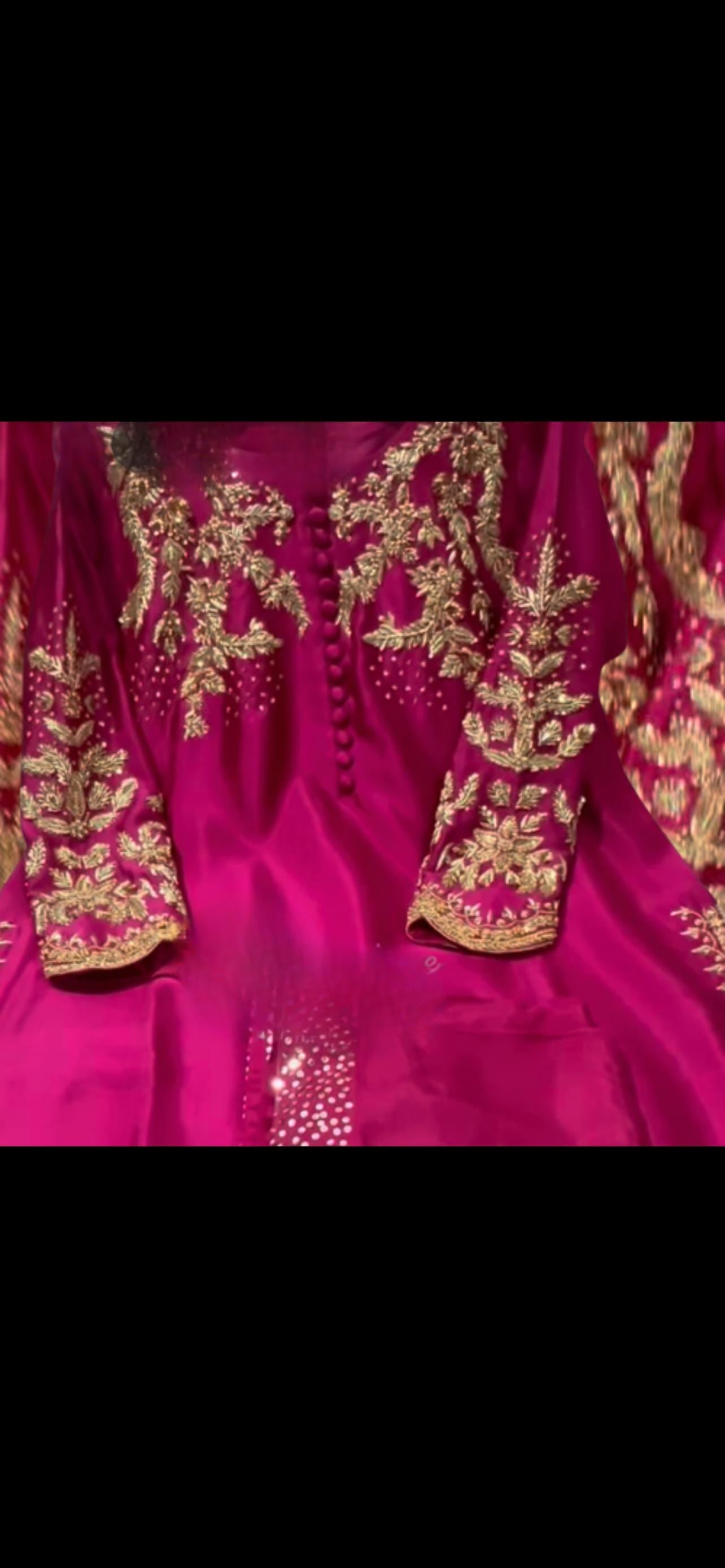 Hand-Embellished Sheesha Silk Three-Piece Ensemble Pakistani Eid party wear best social gatherings USA-UK,Austrailia-Germany