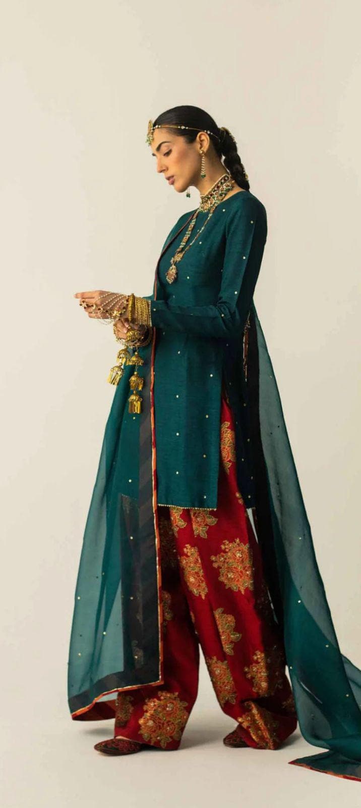 Pakistani Luxury 3-Piece Formal Wear | celebrity Inspired FARSHI Shalwar Set, stunning bloodred and emerald green classy eid n party wear