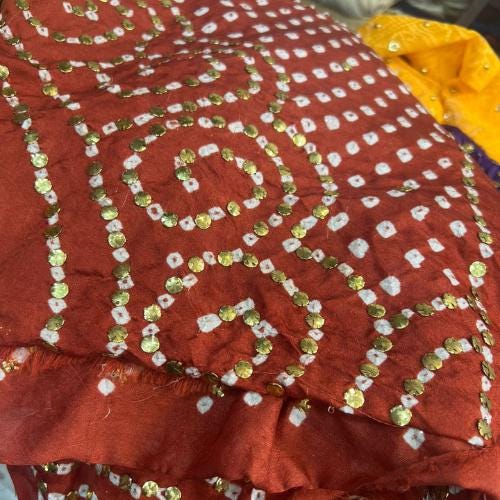 Pure Pakistani Silk Chunri Dupatta / Shawl with Handcrafted Kamdaani Adda Work