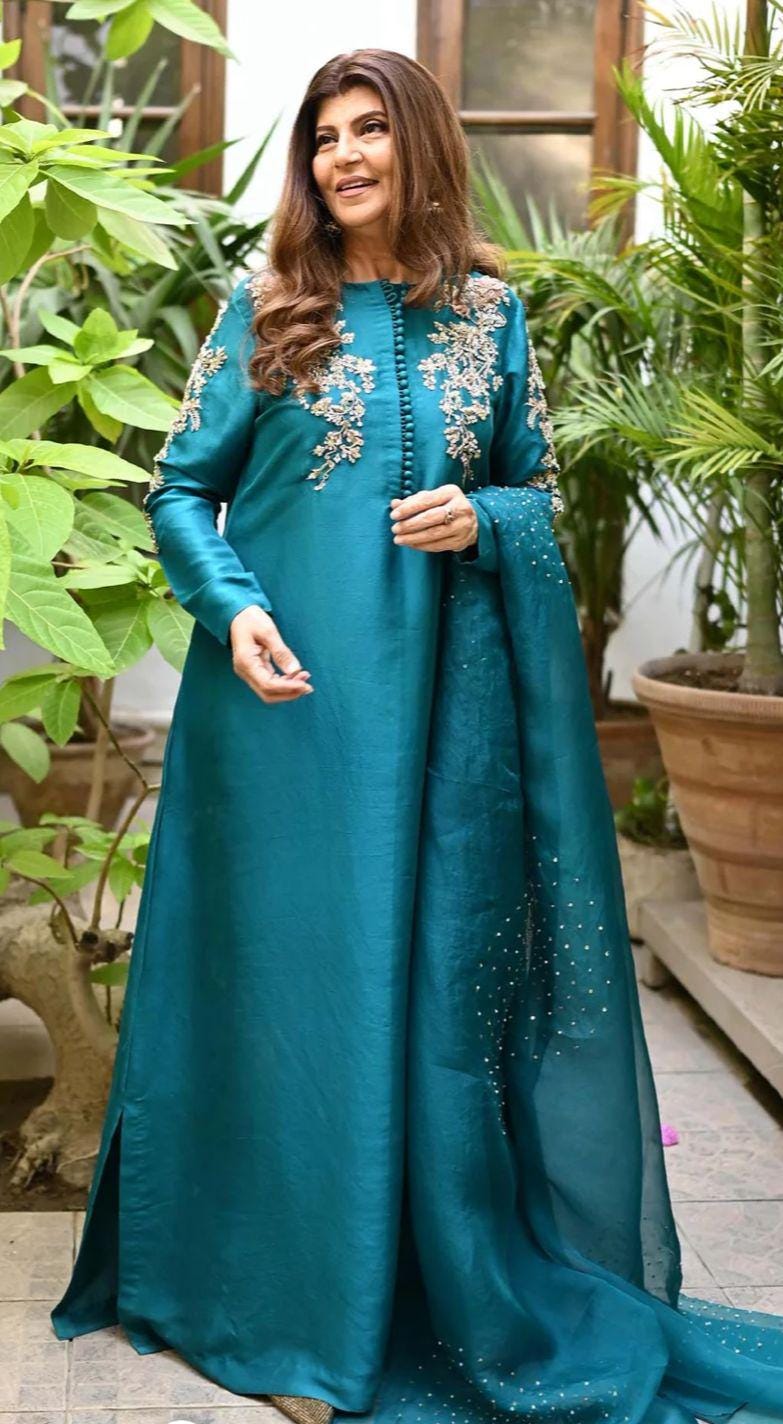 Hand-Embellished Sheesha Silk Three-Piece Ensemble Pakistani Eid party wear best social gatherings USA-UK,Austrailia-Germany