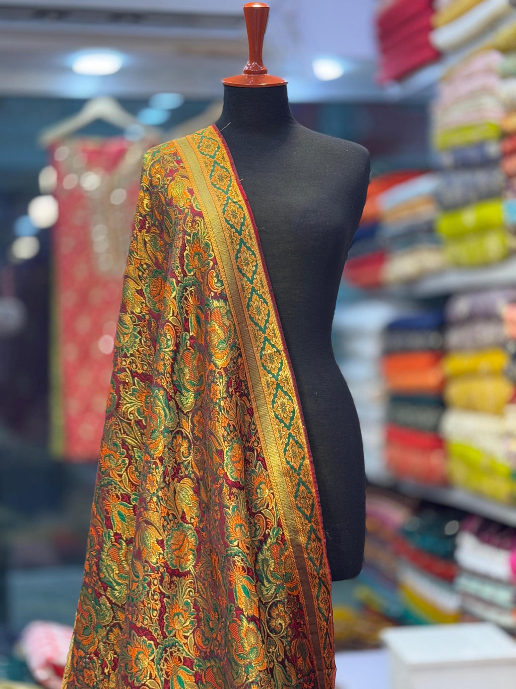 PURE Handloom Kimkhwab Banarsi bridal-party wear Shawl – A Regal Masterpiece