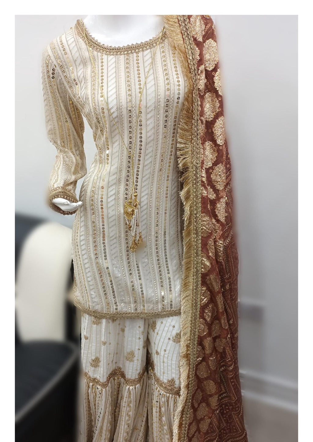 pakistani chickenkari chiffon sequins embroidery wedding-shadi party wear