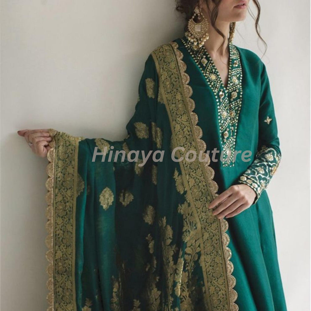 Luxury 3-Piece Pakistani Outfit in Premium Silk with Large Dupatta/Shawl, Elegant Lacing & Handwork – Perfect for Special indian Occasions