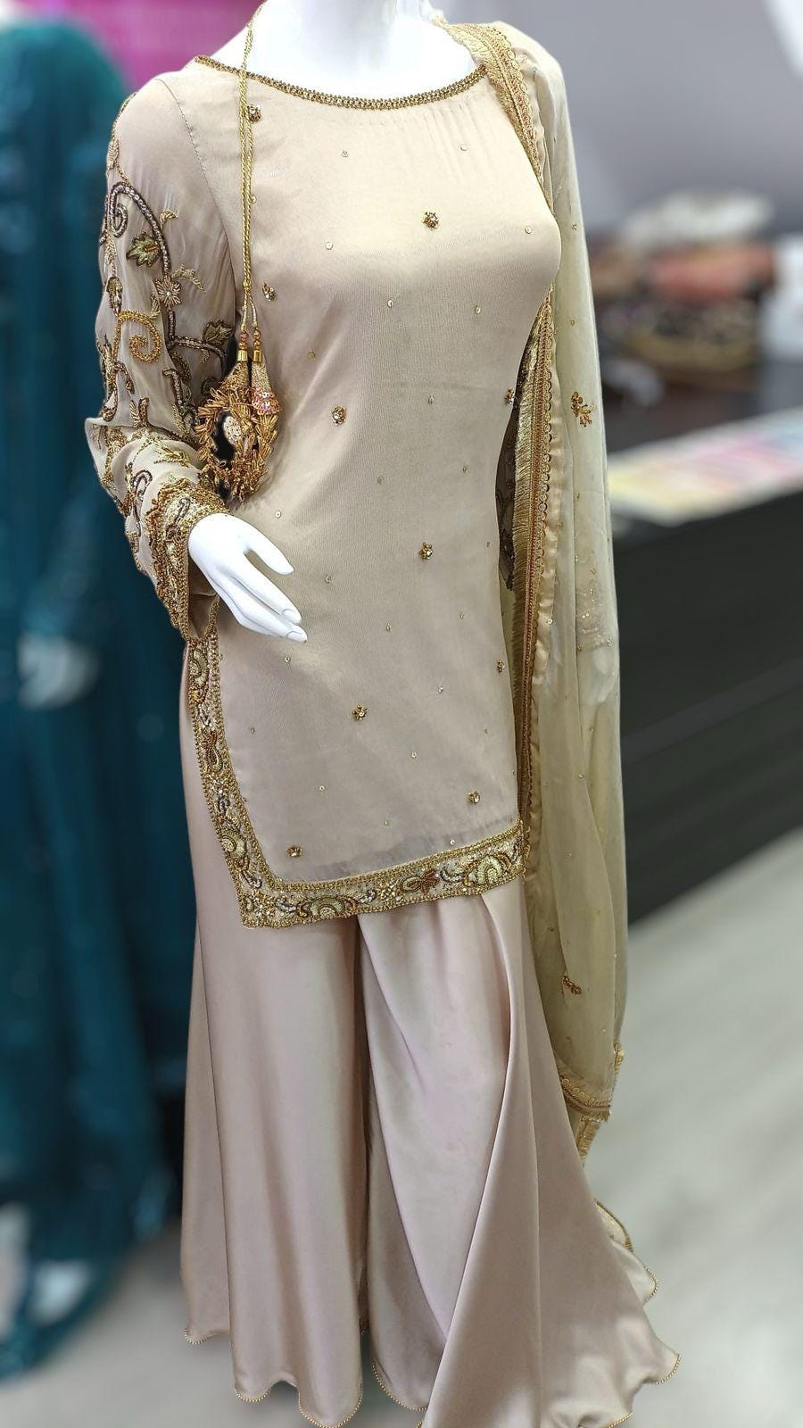 pakistani customised  zardozi handembroiderey 3piece plazo-garara-sharara-farshi-lehenga article  uk n usa lovers