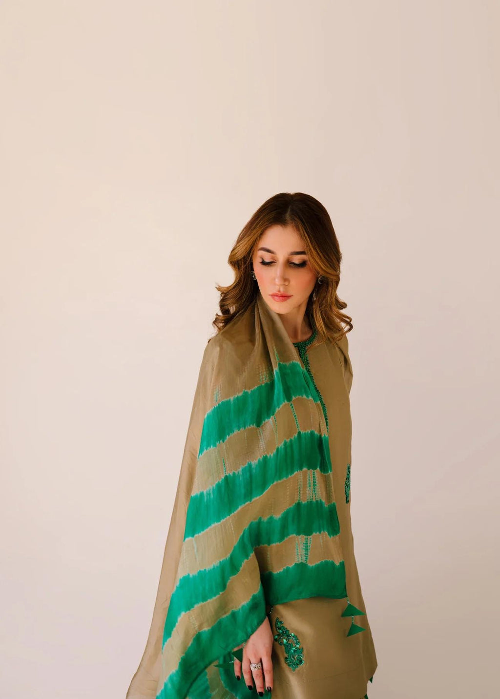 Dip n Dye Silk Farshi Suit: beige shalwar kameez with Emerald Green Embroidered Chiffon Dupatta best for UK USA lovers