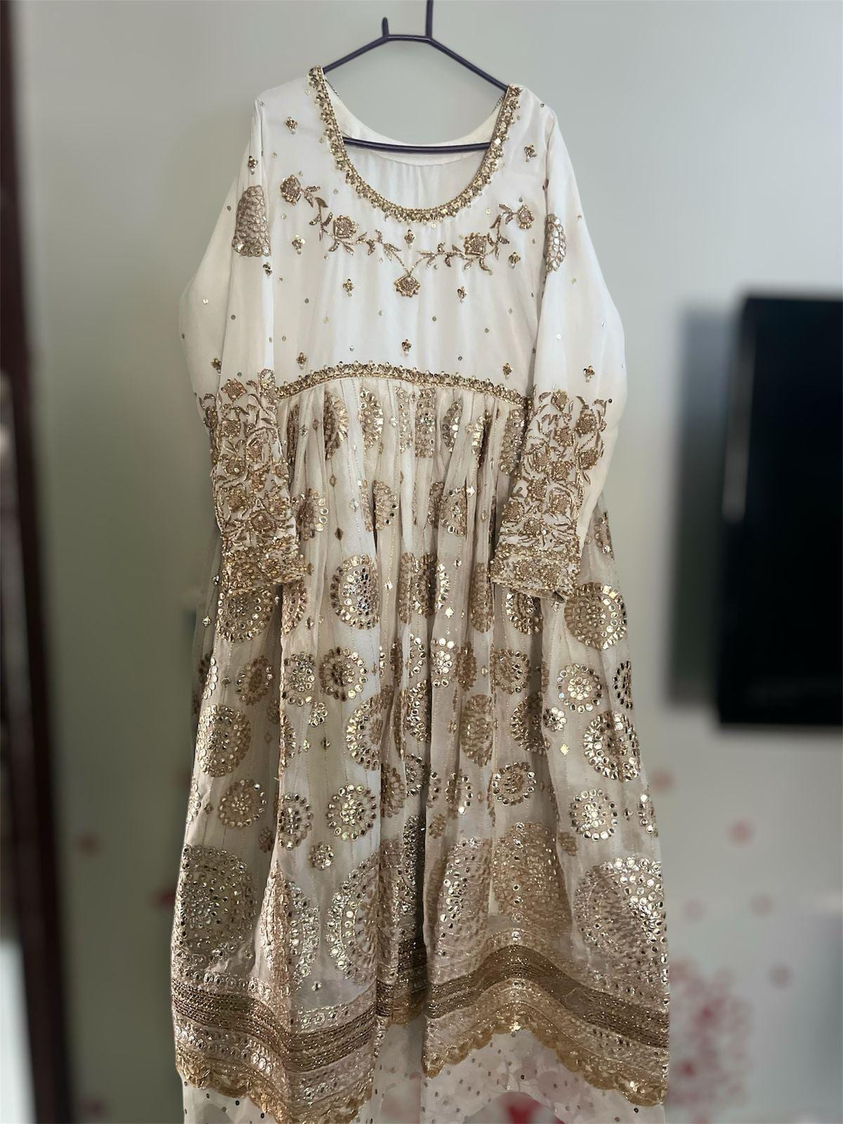 Semi Pure Chiffon Foil Work Nikah Maxi – 3-Piece Pakistani Bridal & Engagement Wear, asian attire,indian muslims