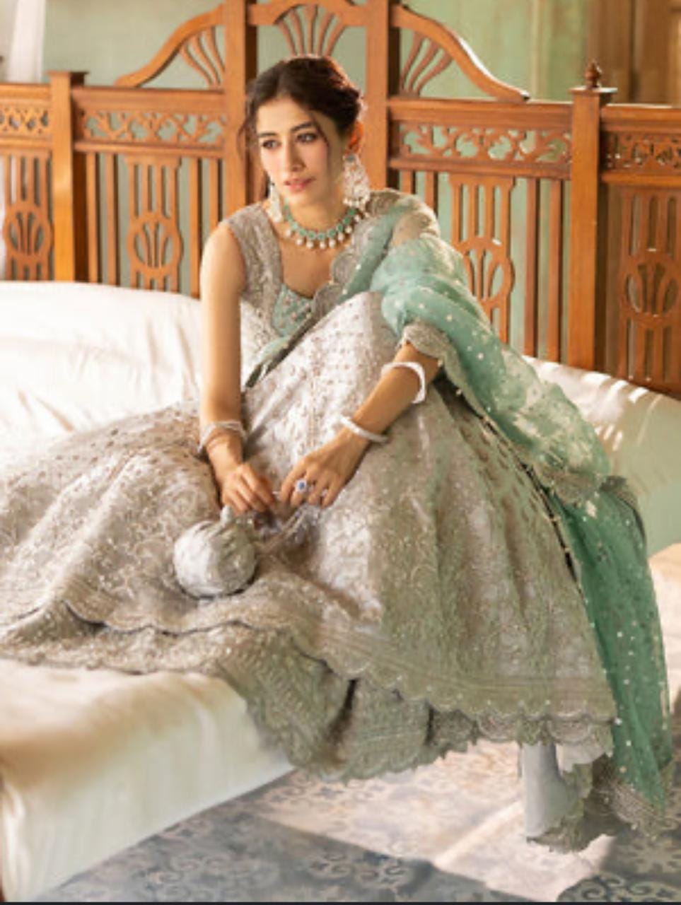 Luxury Classic Pakistani Bridal Dress – Heavily Embellished with Zardozi, Pearls & Crystals