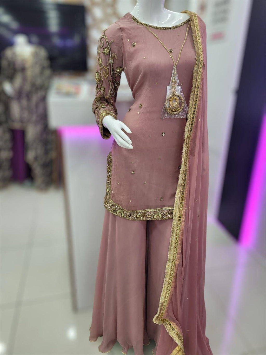 pakistani customised  zardozi handembroiderey 3piece plazo-garara-sharara-farshi-lehenga article  uk n usa lovers